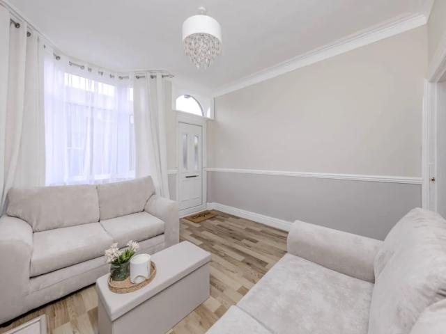 2 Bedroom Terraced House