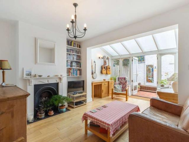 2 Bedroom Terraced House