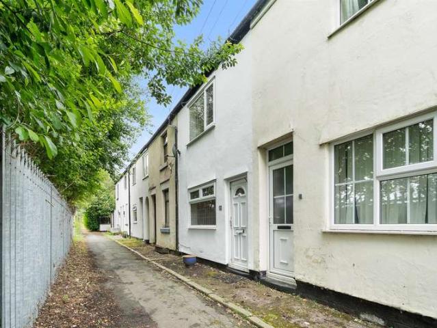 2 Bedroom Terraced House