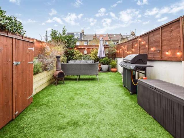 2 Bedroom Terraced House