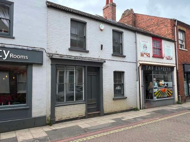 2 Bedroom Terraced House