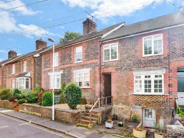 2 Bedroom Terraced House