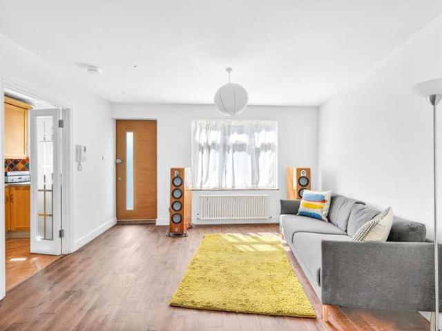 2 Bedroom Terraced House