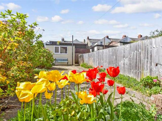 2 Bedroom Terraced House