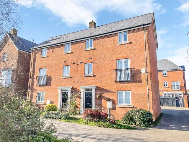 2 Bedroom Terraced House
