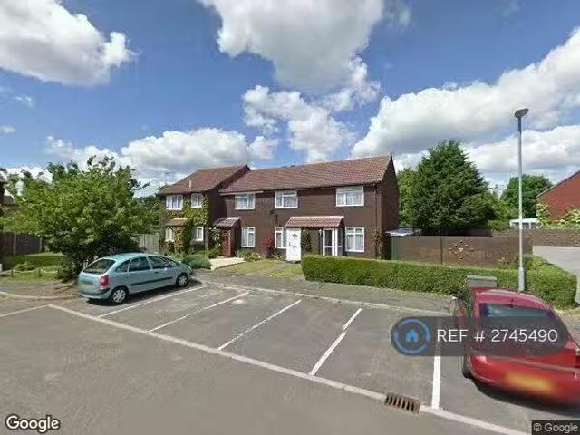 2 bedroom terraced house for rent in Comet Way, Christchurch.