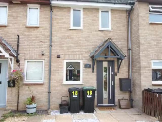 2 bedroom terraced house for rent in Cadhay Close, New Milton.
