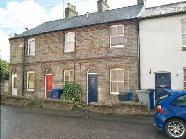 2 bedroom terraced house for rent in Chapel Street, Exning, Ne.