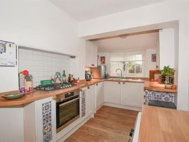2 bedroom terraced house for rent in Childwick Green, Childwic.