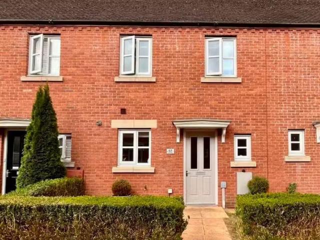 2 bedroom terraced house for rent in Amis Way, Stratford Upon.