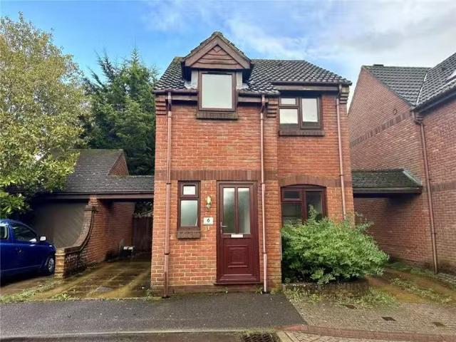 2 bedroom terraced house for rent in Bishop Court, Parsonage B.