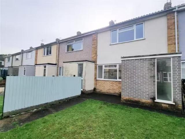 2 bedroom terraced house for rent in Bisley, Yate, Bristol, Gl.