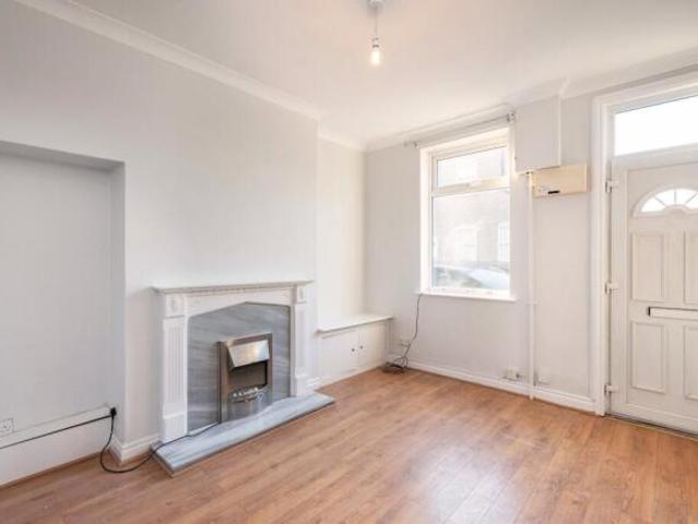 2 bedroom terraced house for rent in Bright Street, Leeman Road, York, YO26