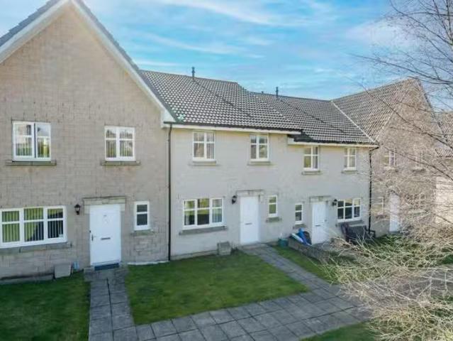 2 bedroom terraced house for rent in Broadshade Drive, Westhil.