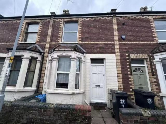 2 bedroom terraced house for rent in Dunkirk Road, Bristol, BS16