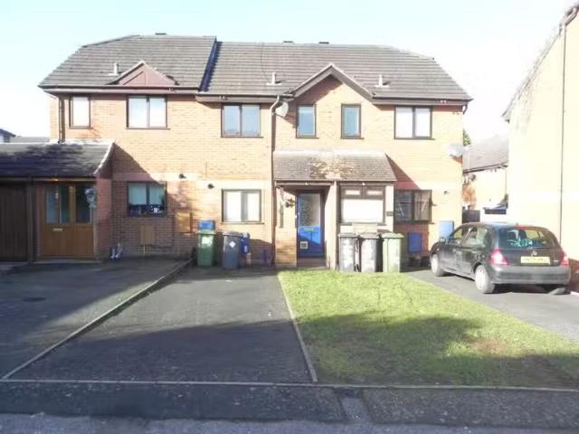 2 bedroom terraced house for rent in Dunlin Drive, Kidderminst.