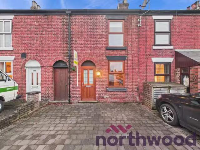 2 bedroom terraced house for rent in Elworth Street, Sandbach.