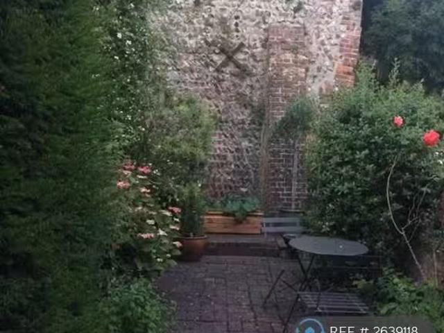 2 bedroom terraced house for rent in Keere Street, Lewes, BN7
