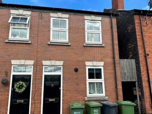 2 Bedroom Terraced House For Rent In Kidderminster, Worcestershire