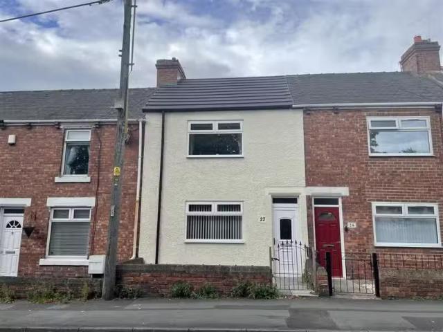 2 bedroom terraced house for rent in Hilda Terrace, South Pela.