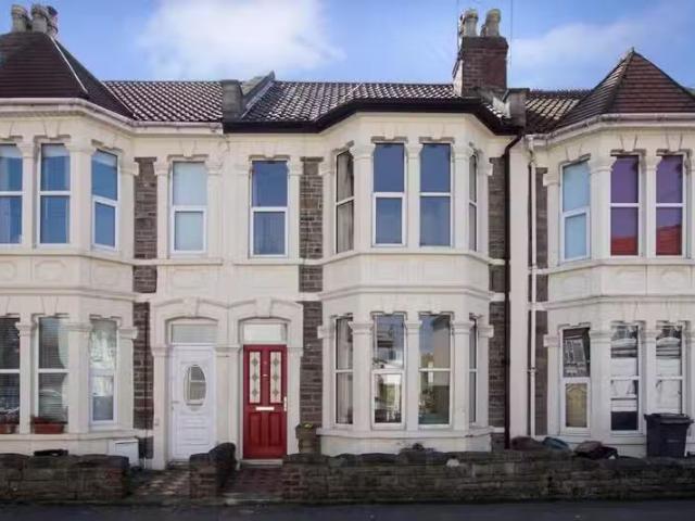 2 bedroom terraced house for rent in Leonard Road, Redfield, B.