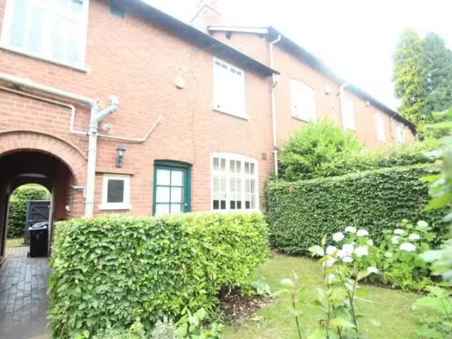 2 bedroom terraced house for rent in North Pathway, Harborne.