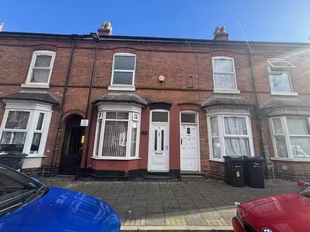 2 bedroom terraced house for rent in North Road, Handsworth, B.