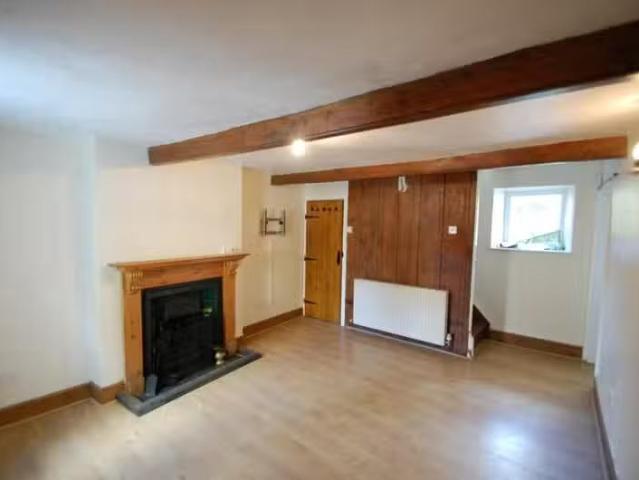 2 bedroom terraced house for rent in Shear Brow, Blackburn, BB1