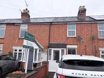 2 bedroom terraced house for rent in Shottery Road, Stratford.