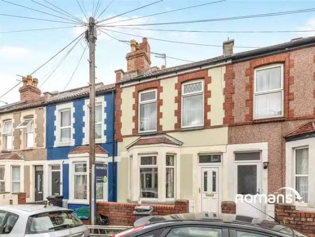 2 bedroom terraced house for rent in Sloan Street, Bristol, So.