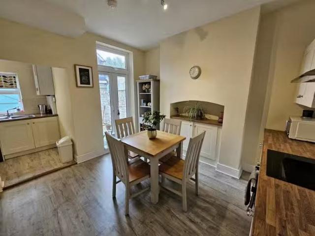 2 bedroom terraced house for rent in Station Road, Lostock Gra.