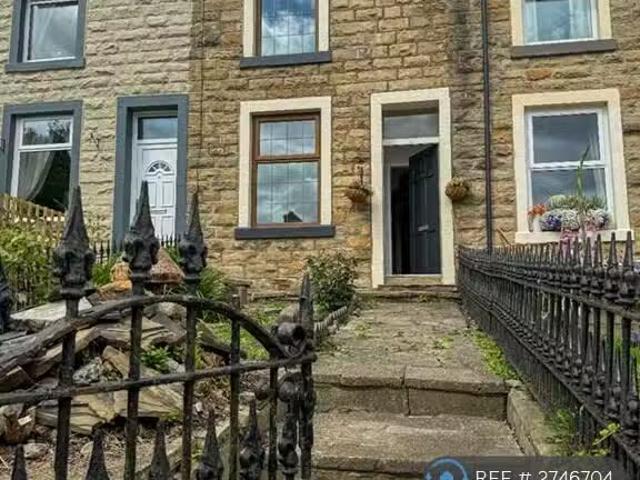 2 bedroom terraced house for rent in Partridge Hill Street, Pa.