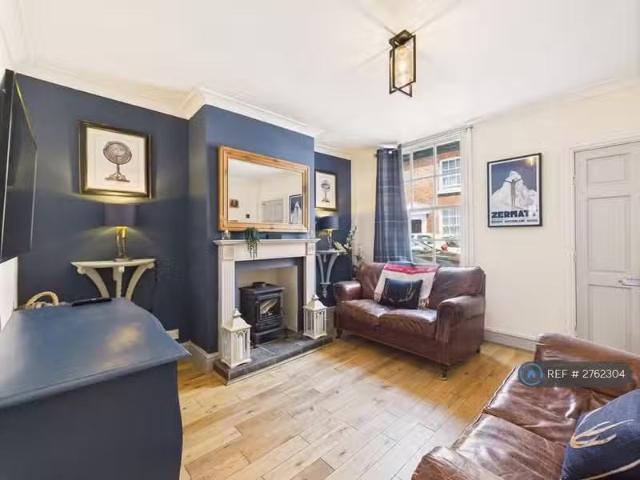 2 bedroom terraced house for rent in Pyecroft Street, Chester.