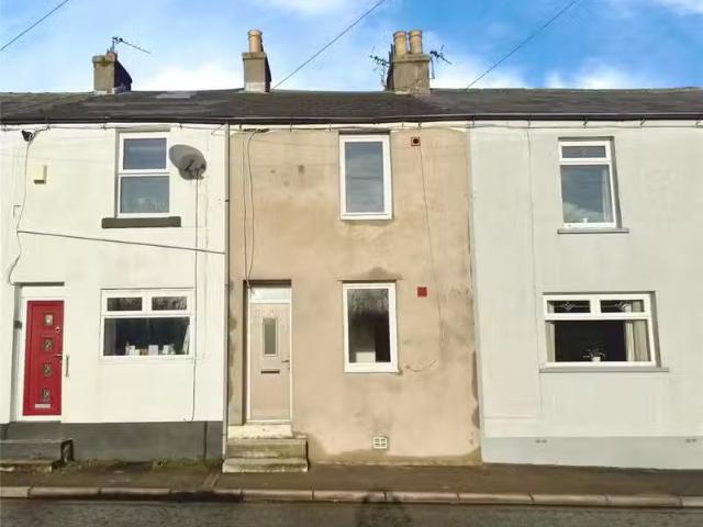 2 bedroom terraced house for rent in Rowrah Road, Rowrah, Friz.