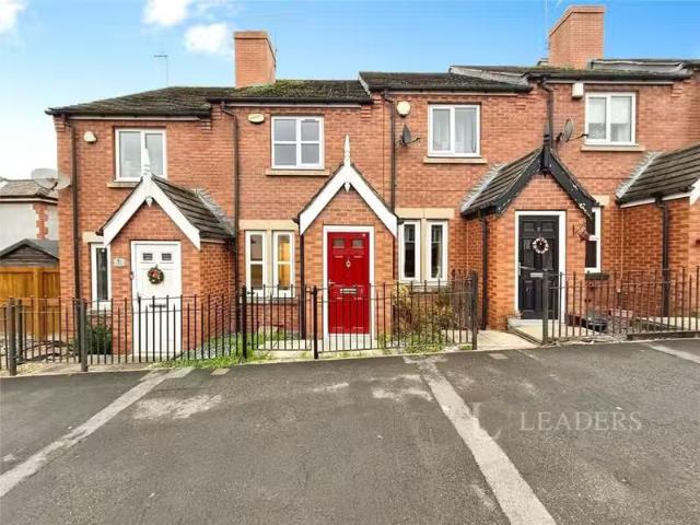 2 bedroom terraced house for rent in Riverside Close, Conisbro.