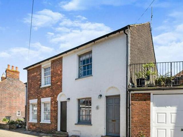2 Bedroom Terraced House For Rent In Rye, East Sussex