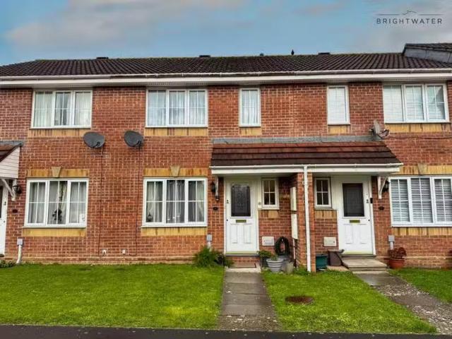 2 bedroom terraced house for rent in Woodland Close, Verwood.