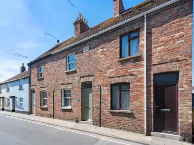 2 bedroom terraced house for rent in Wareham, Dorset, BH20