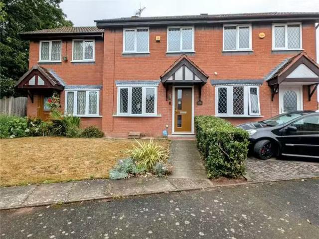 2 bedroom terraced house for rent in Whinchat Grove, Kiddermin.