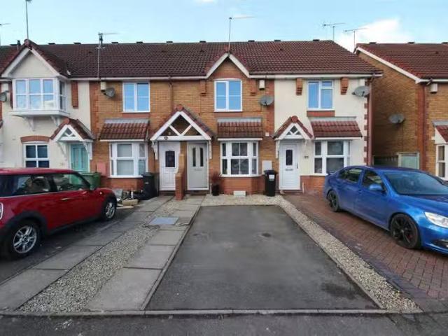 2 bedroom terraced house for rent in Whitefriars Drive, Haleso.