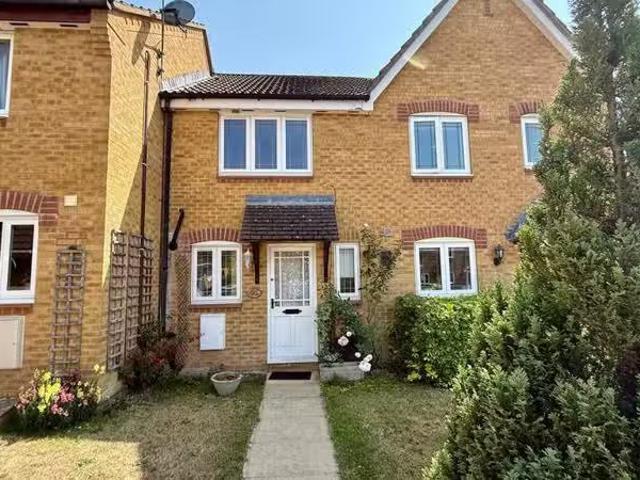 2 bedroom terraced house for rent in Verwood, Dorset BH31 7LS.