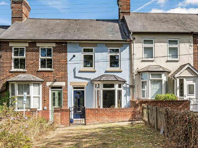 2 bedroom terraced house for sale