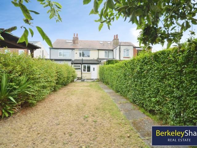 2 bedroom terraced house for sale