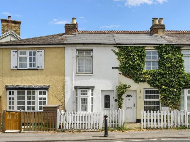 2 bedroom terraced house for sale