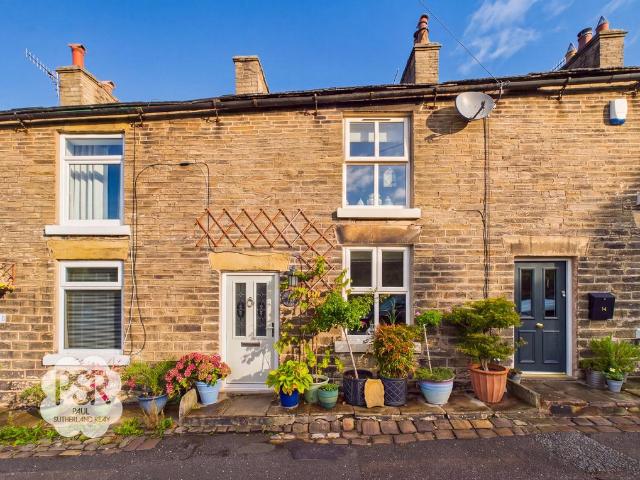 2 bedroom terraced house for sale