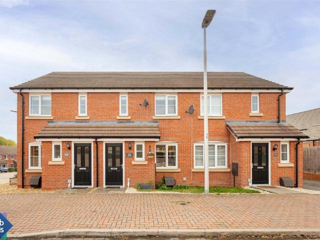 2 bedroom terraced house for sale