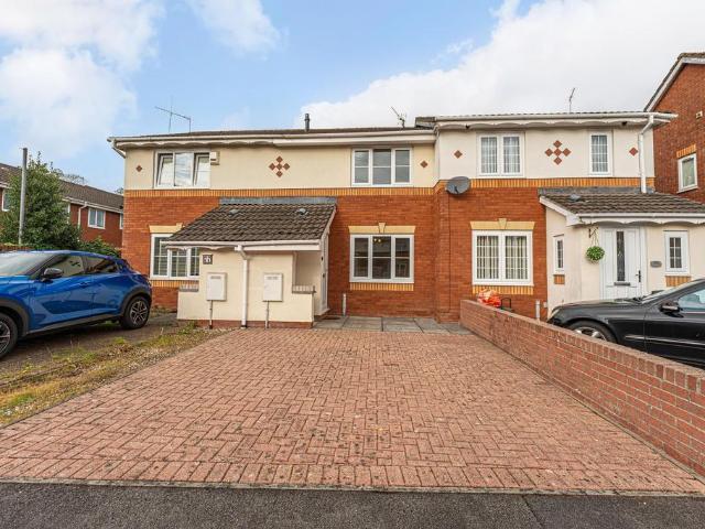 2 bedroom terraced house for sale