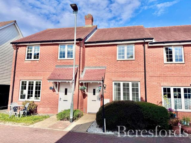 2 bedroom terraced house for sale