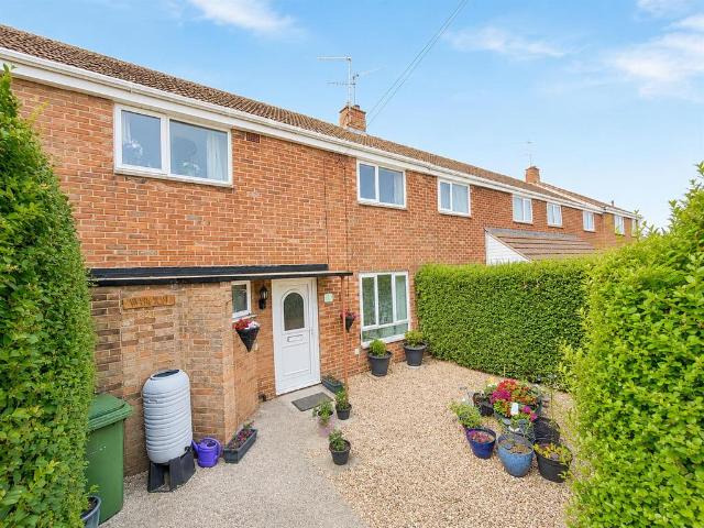 2 bedroom terraced house for sale