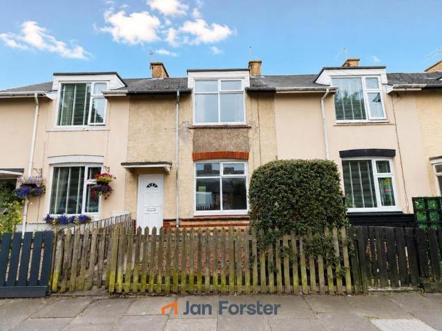 2 bedroom terraced house for sale